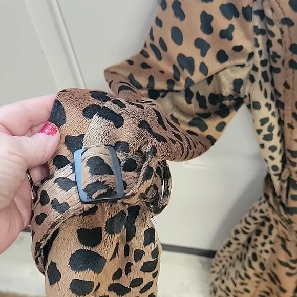 Ladies leapord short trench coat - Picture 2 of 7